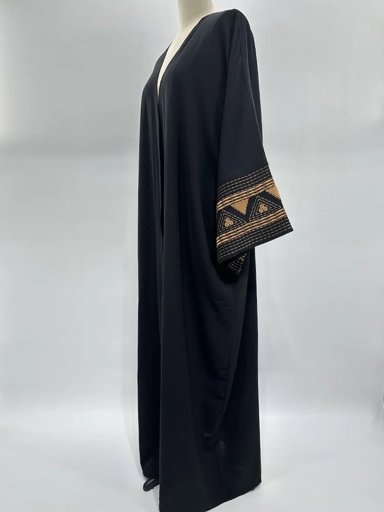 Elegant Embroidered Arabic Abaya Coat