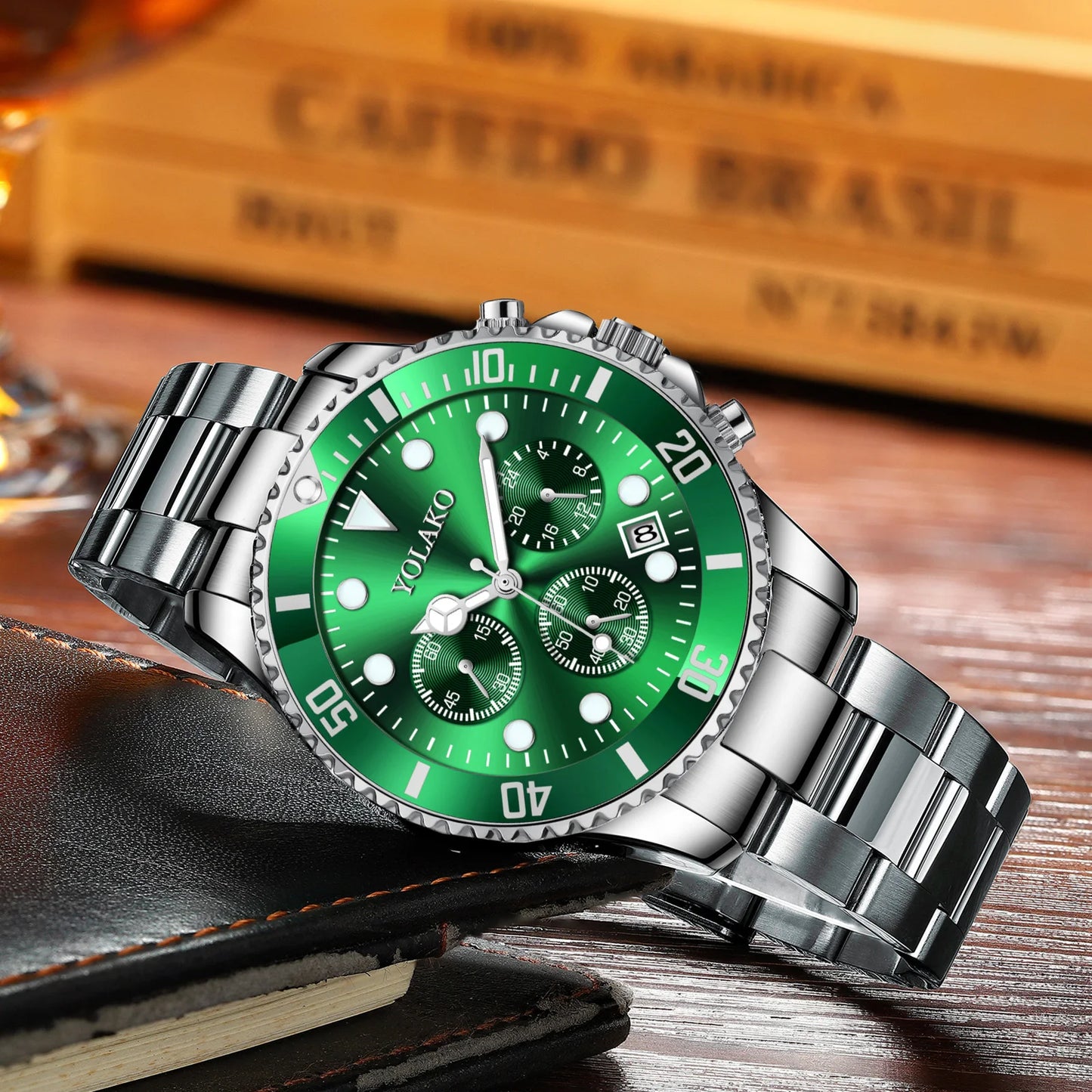Men’s Silver Stainless Steel Quartz Watch