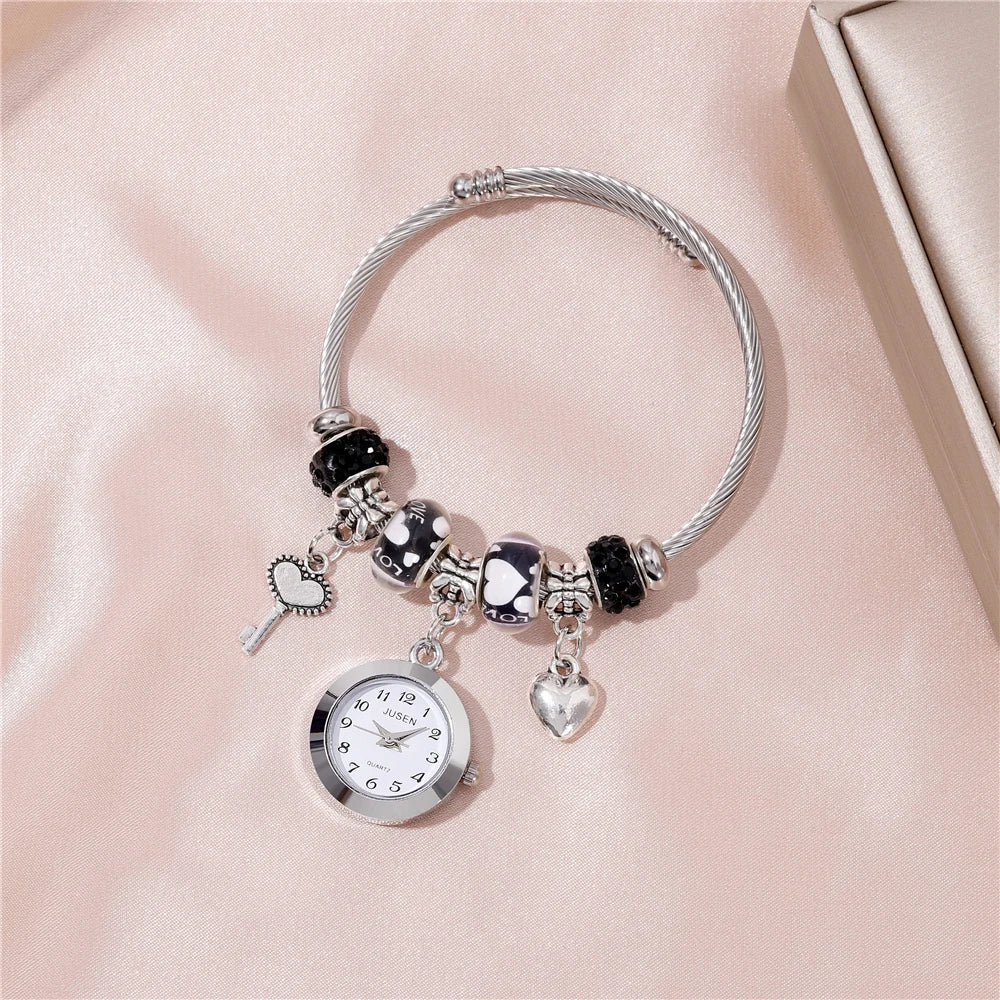 Fashion Love Pendant Women's bracelet Watch