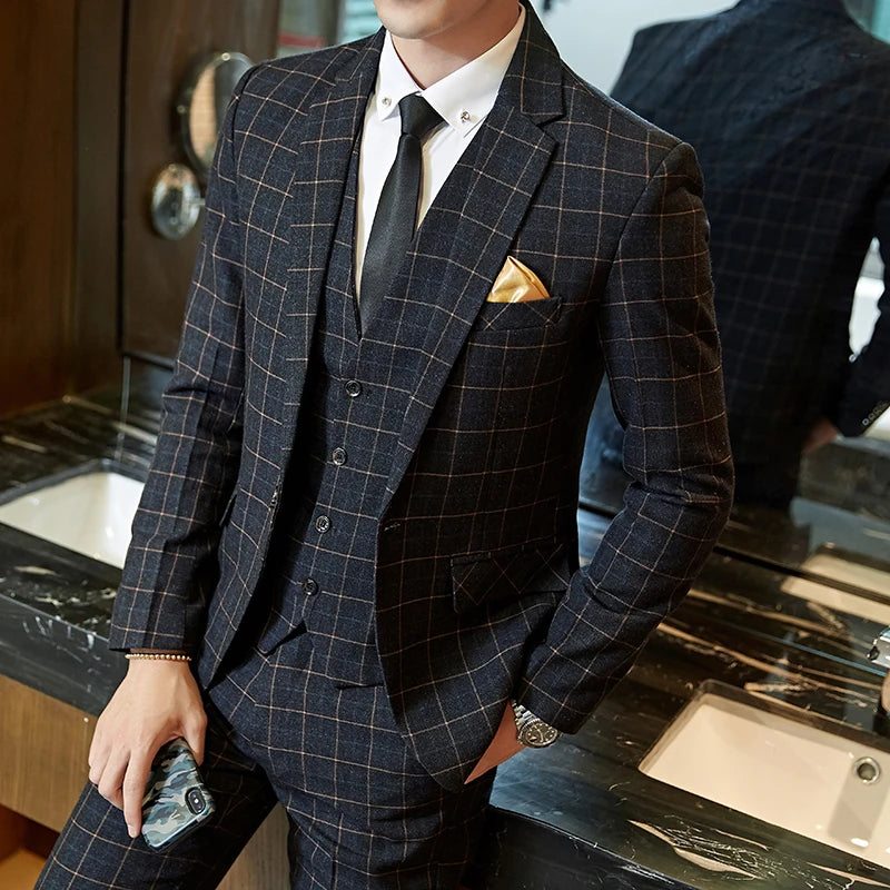 Men's Plaid Suit