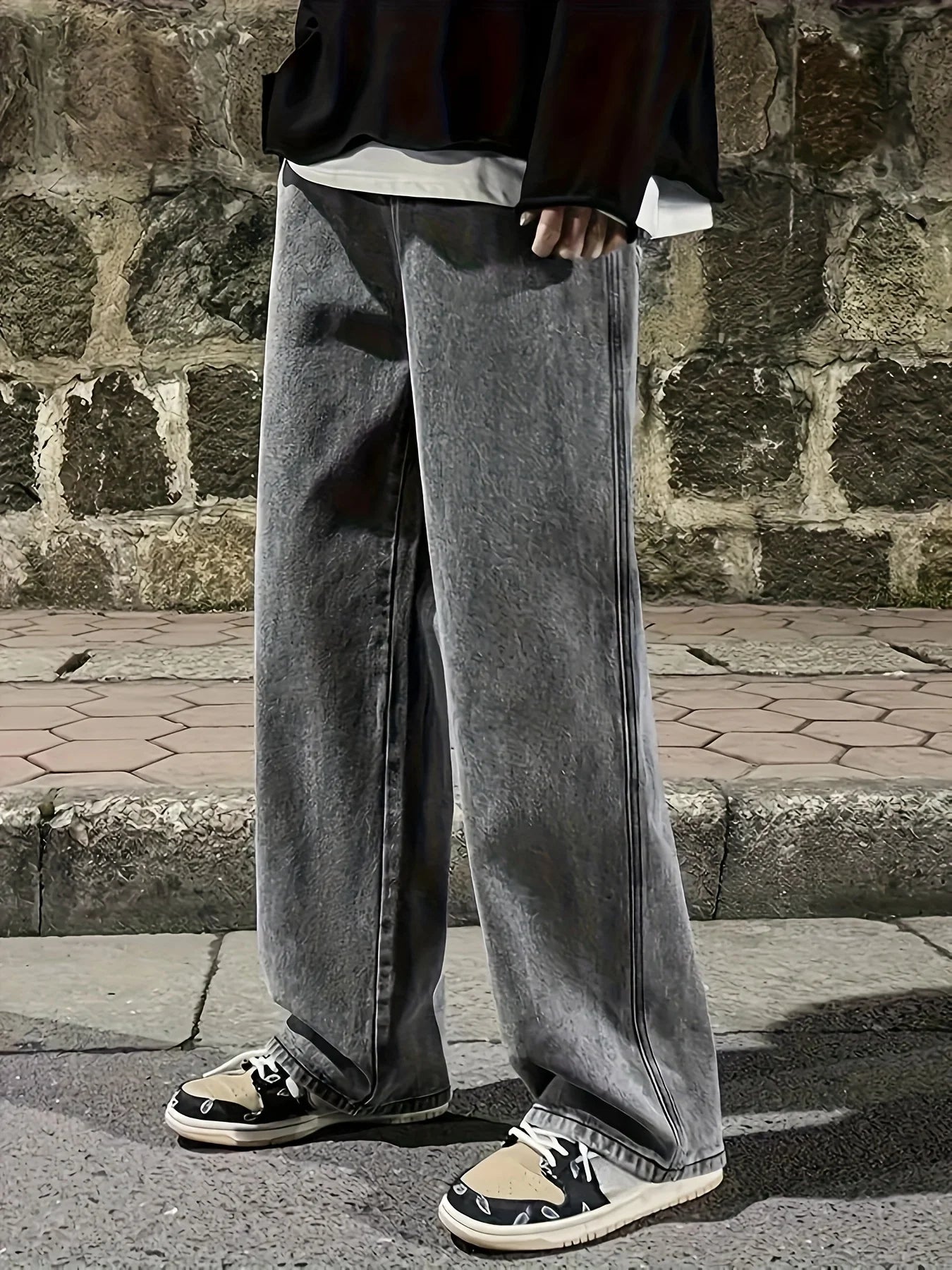 Men’s Loose Gray Jeans