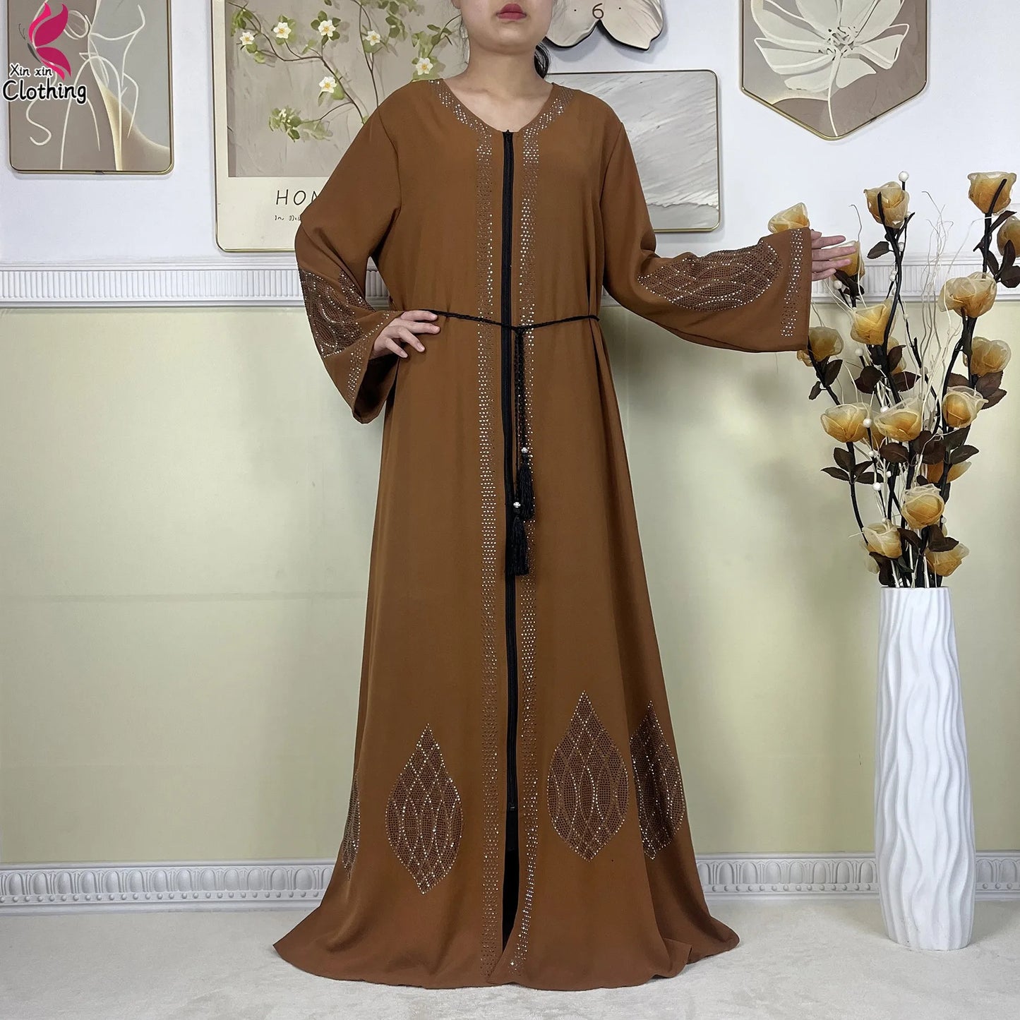 Elegant Women’s Long Sleeve Abaya with Turban
