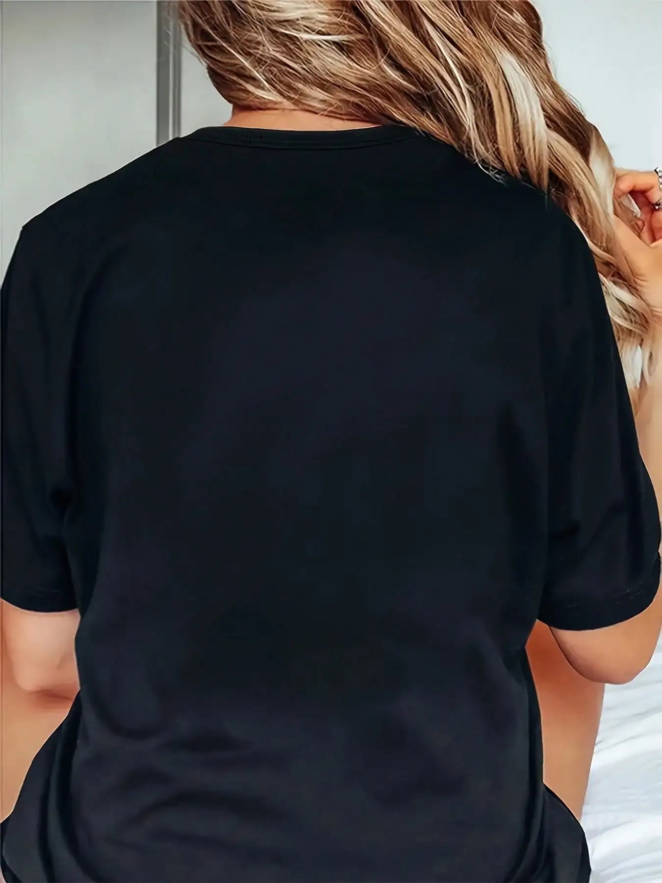 Unique & Special Floral Graphic T-Shirt