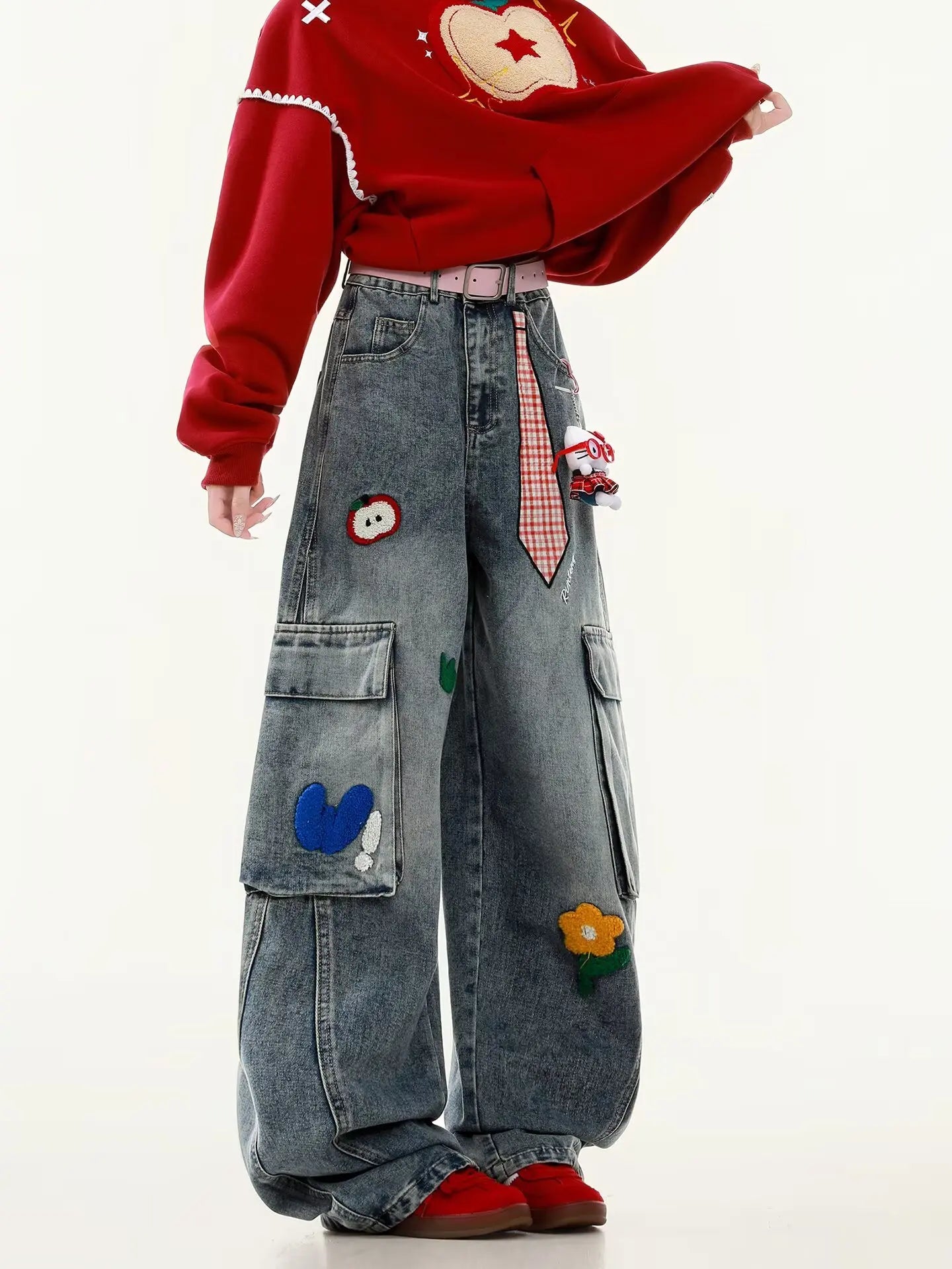 Women’s Embroidered High-Waist Loose Jeans