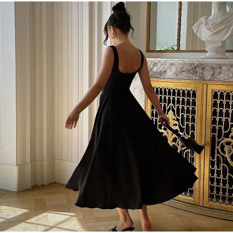 Elegant Polka Dot Maxi Dress