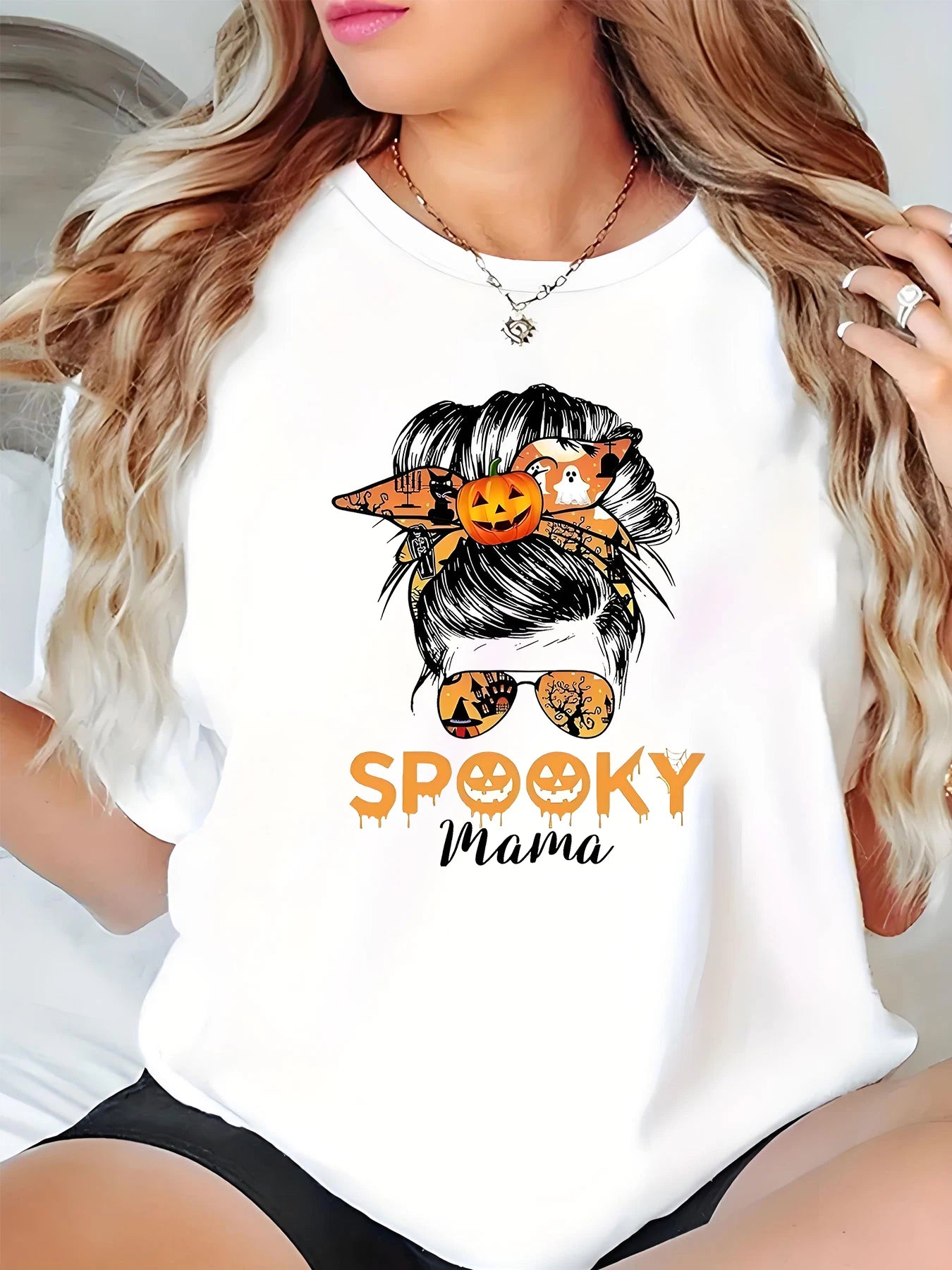 Spooky Mama Tee