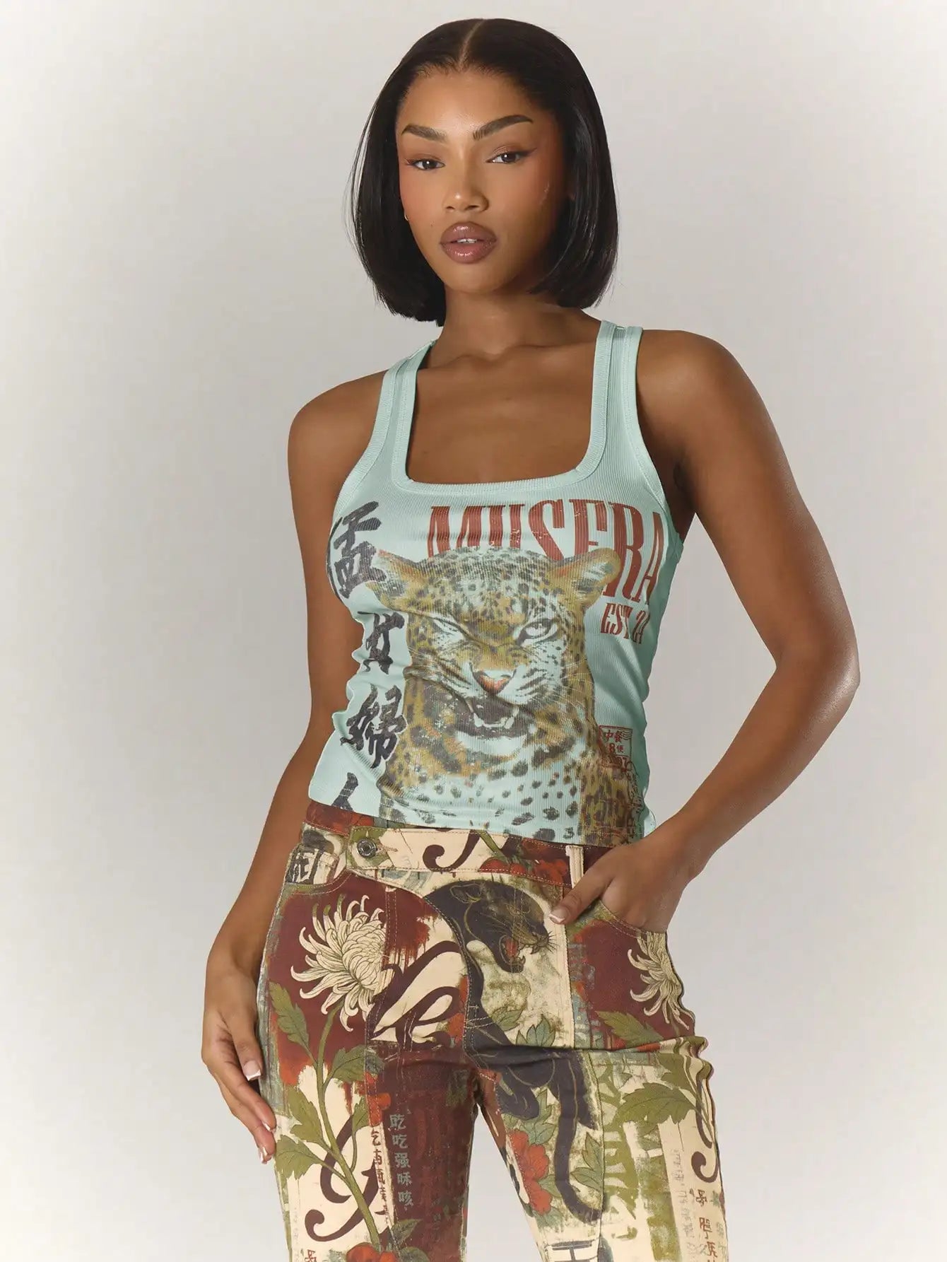 Women Y2K Graphic Fitted Tank Top