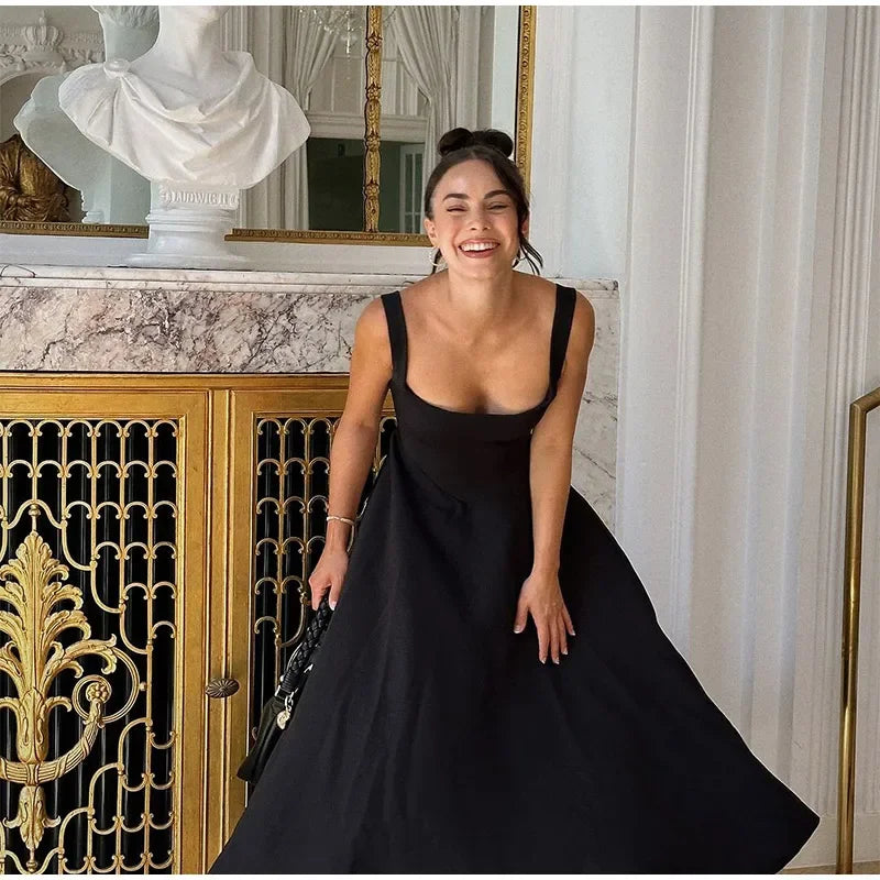 Elegant Polka Dot Maxi Dress