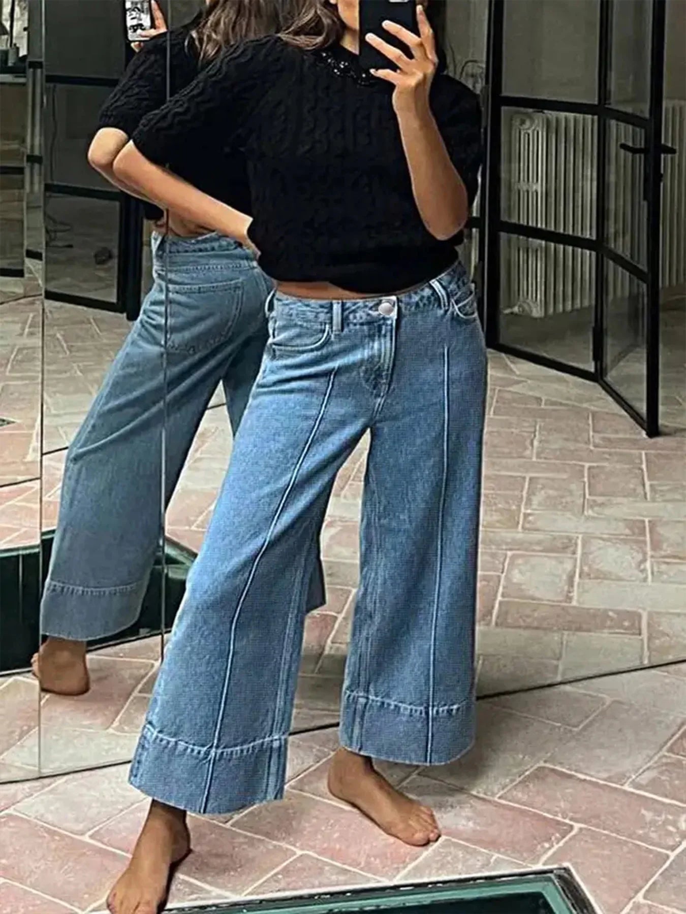 Wide-Leg Jeans