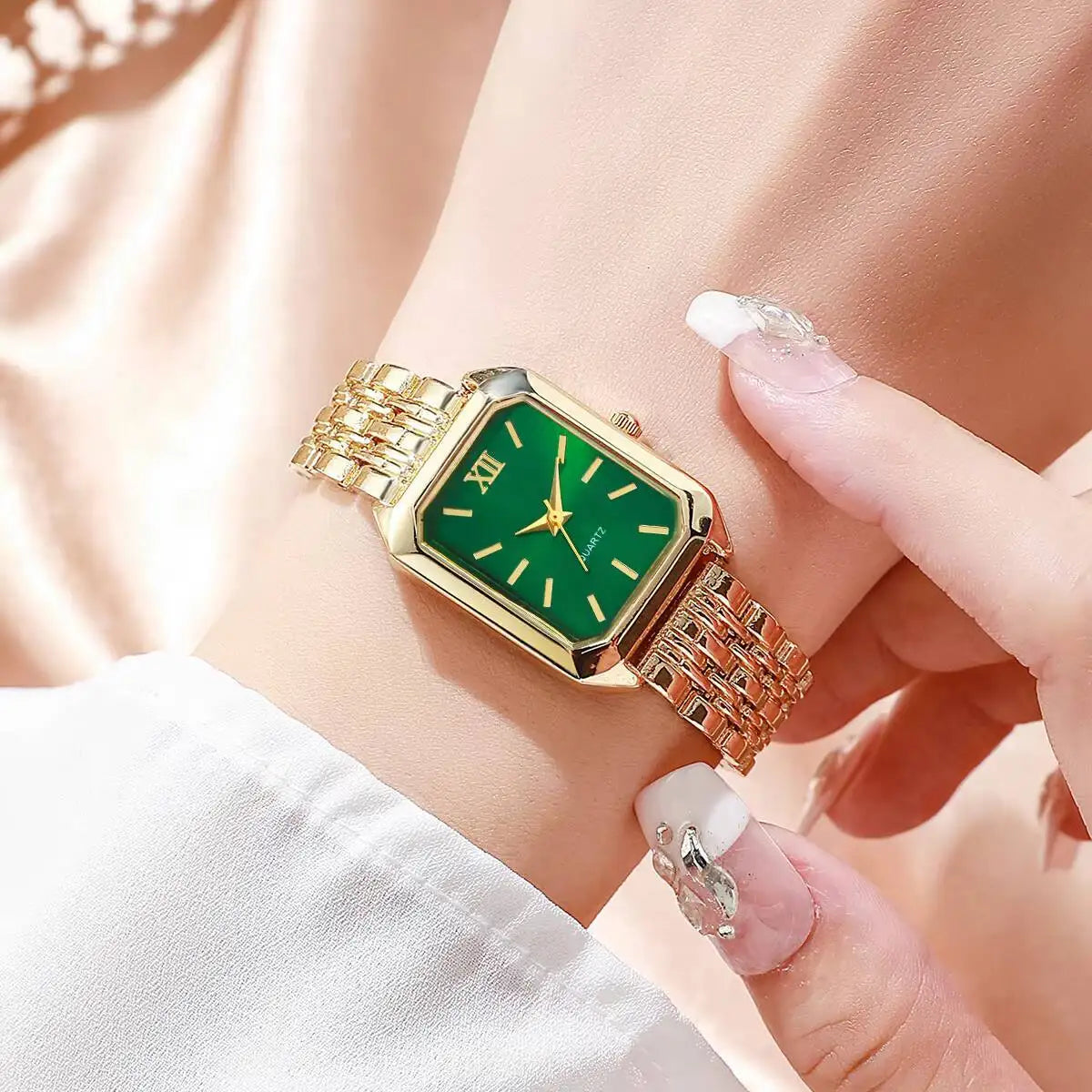 Elegant Rectangle Women’s Quartz Watch
