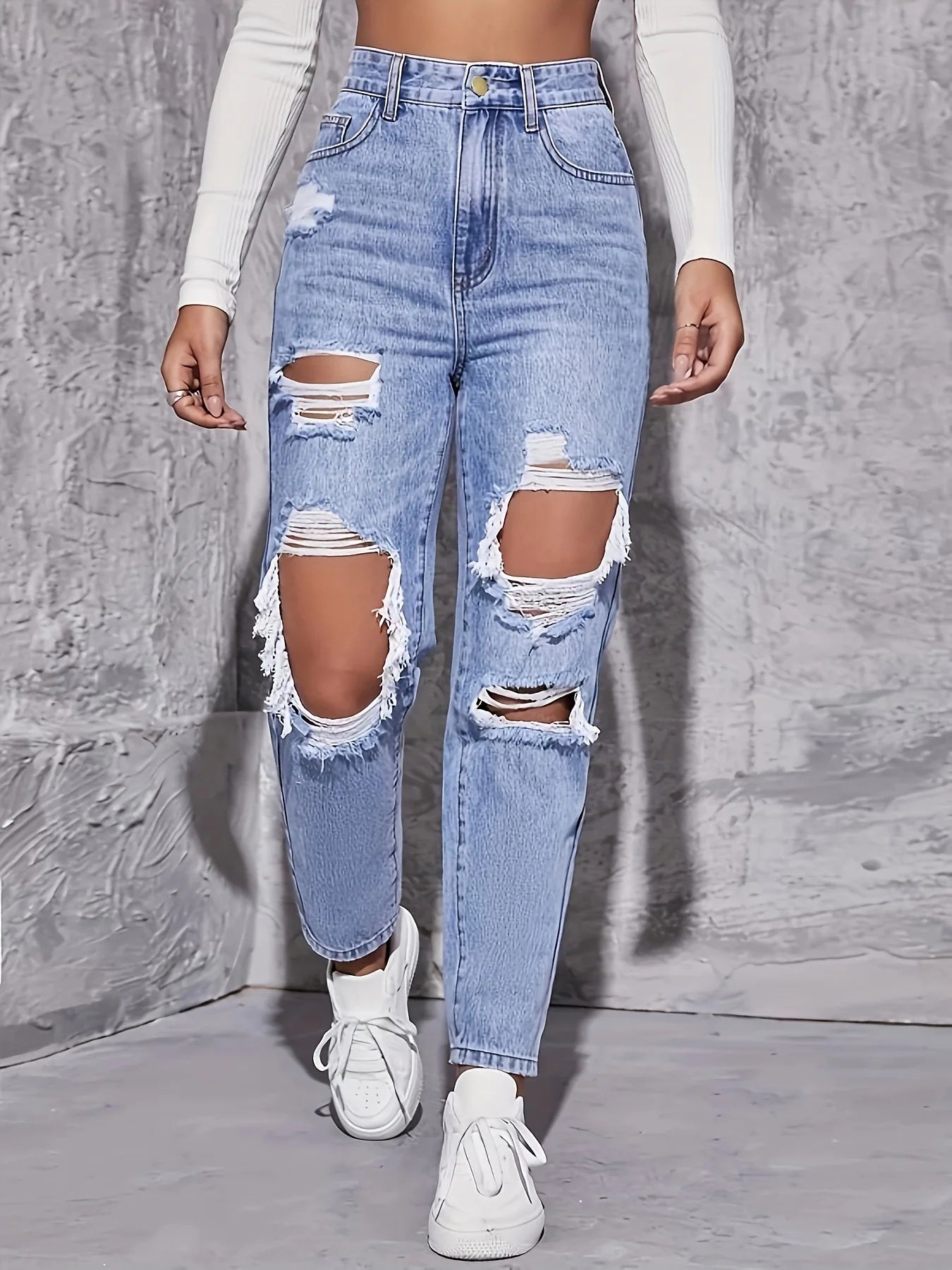 Women's Straight Jeans