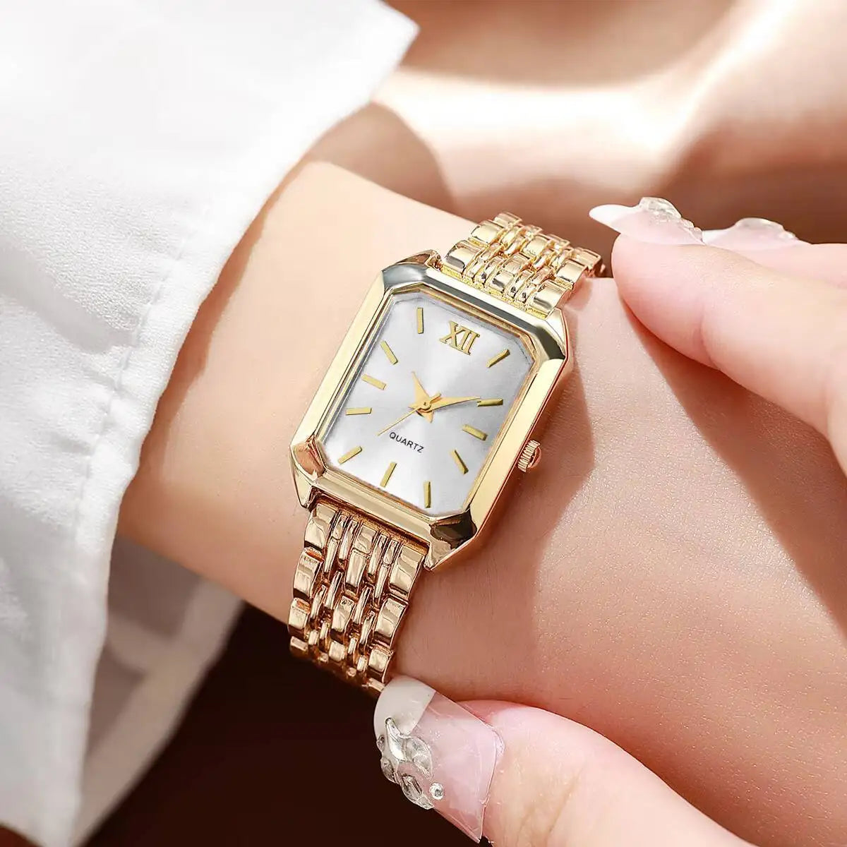 Elegant Rectangle Women’s Quartz Watch