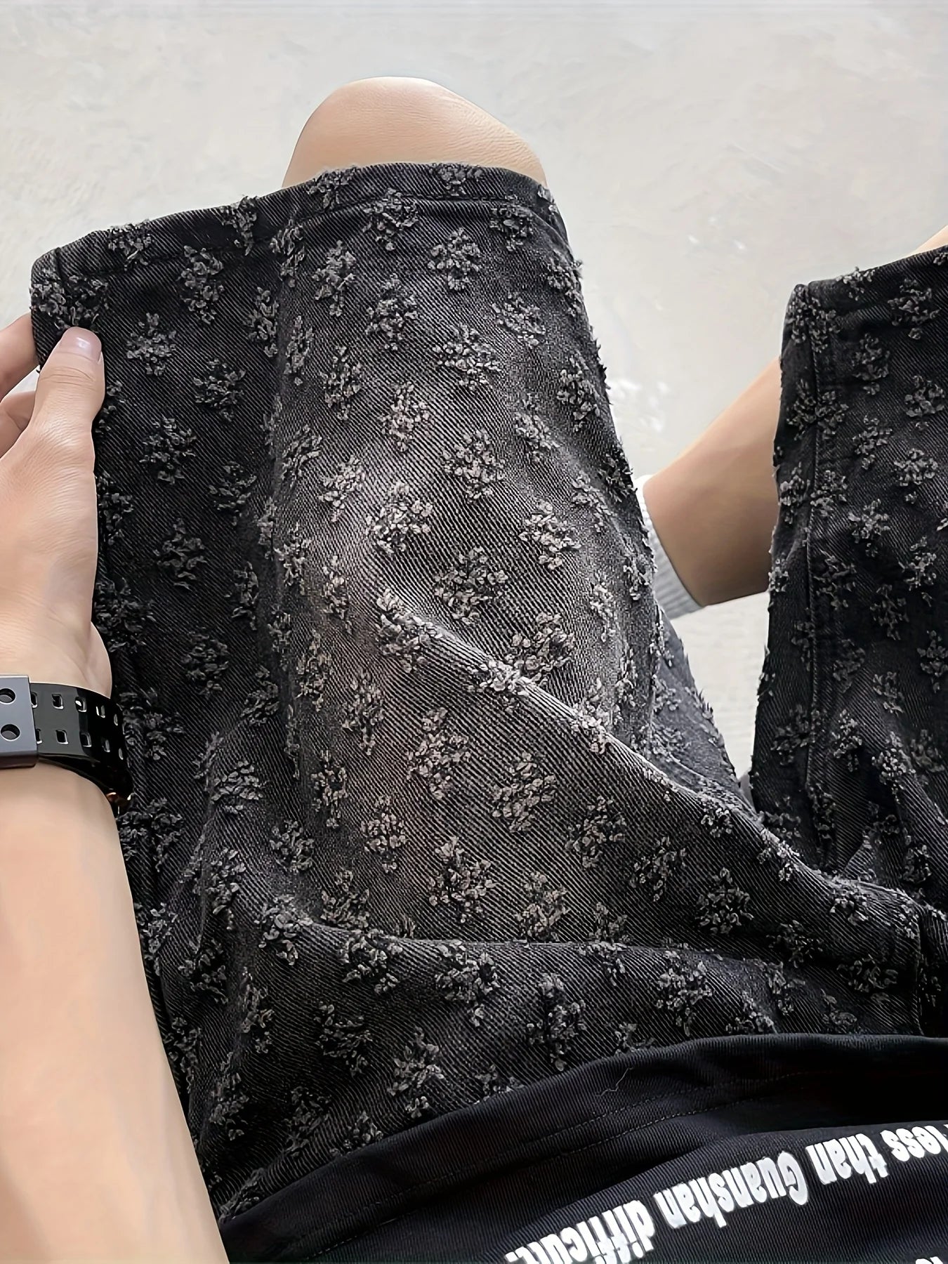 Men’s Ripped Denim Shorts