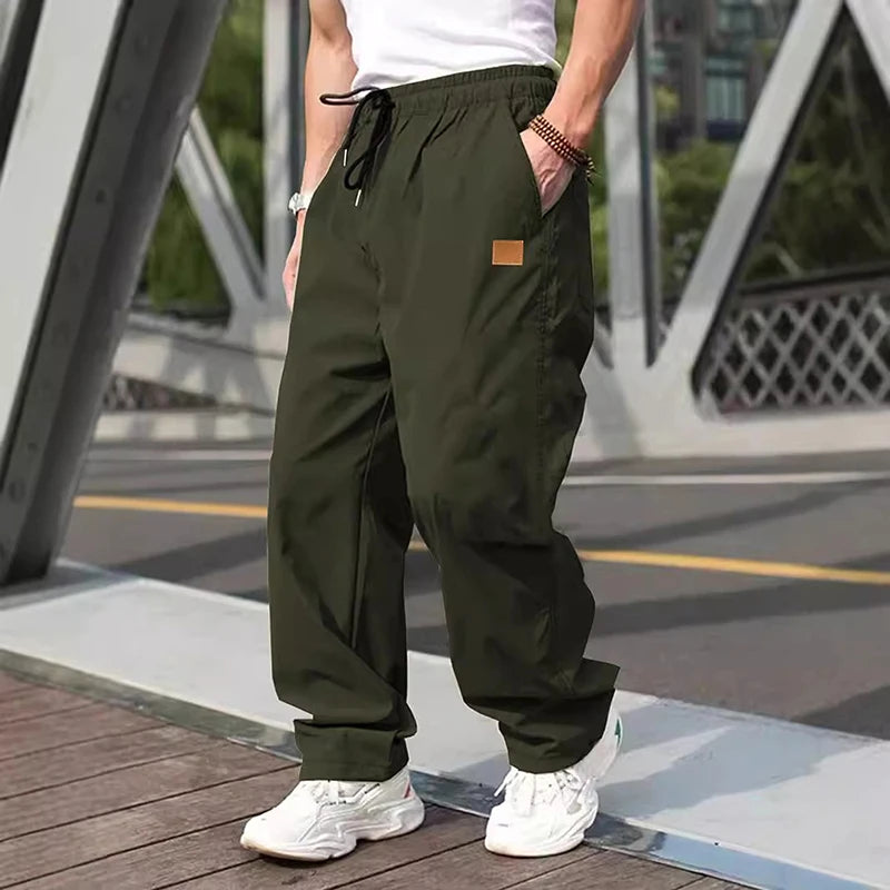 Relaxed Cargo Pants