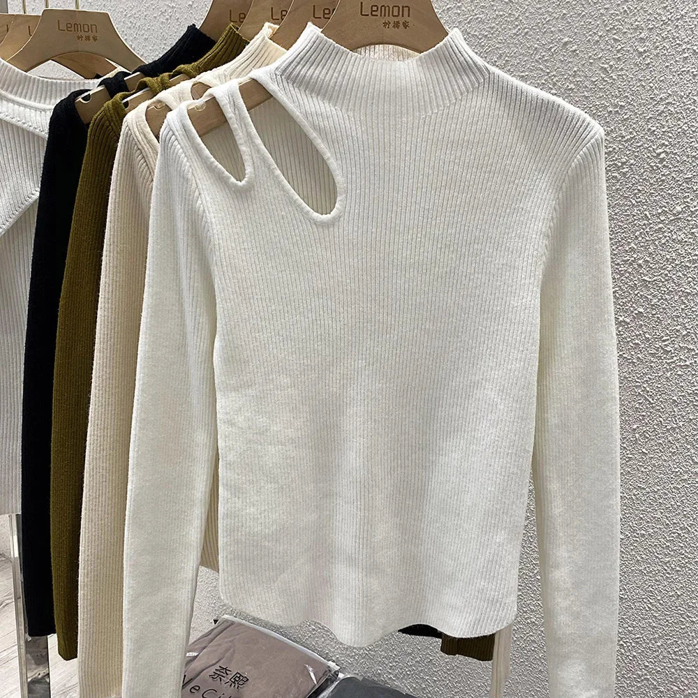 Hollow-Out Turtleneck Sweater