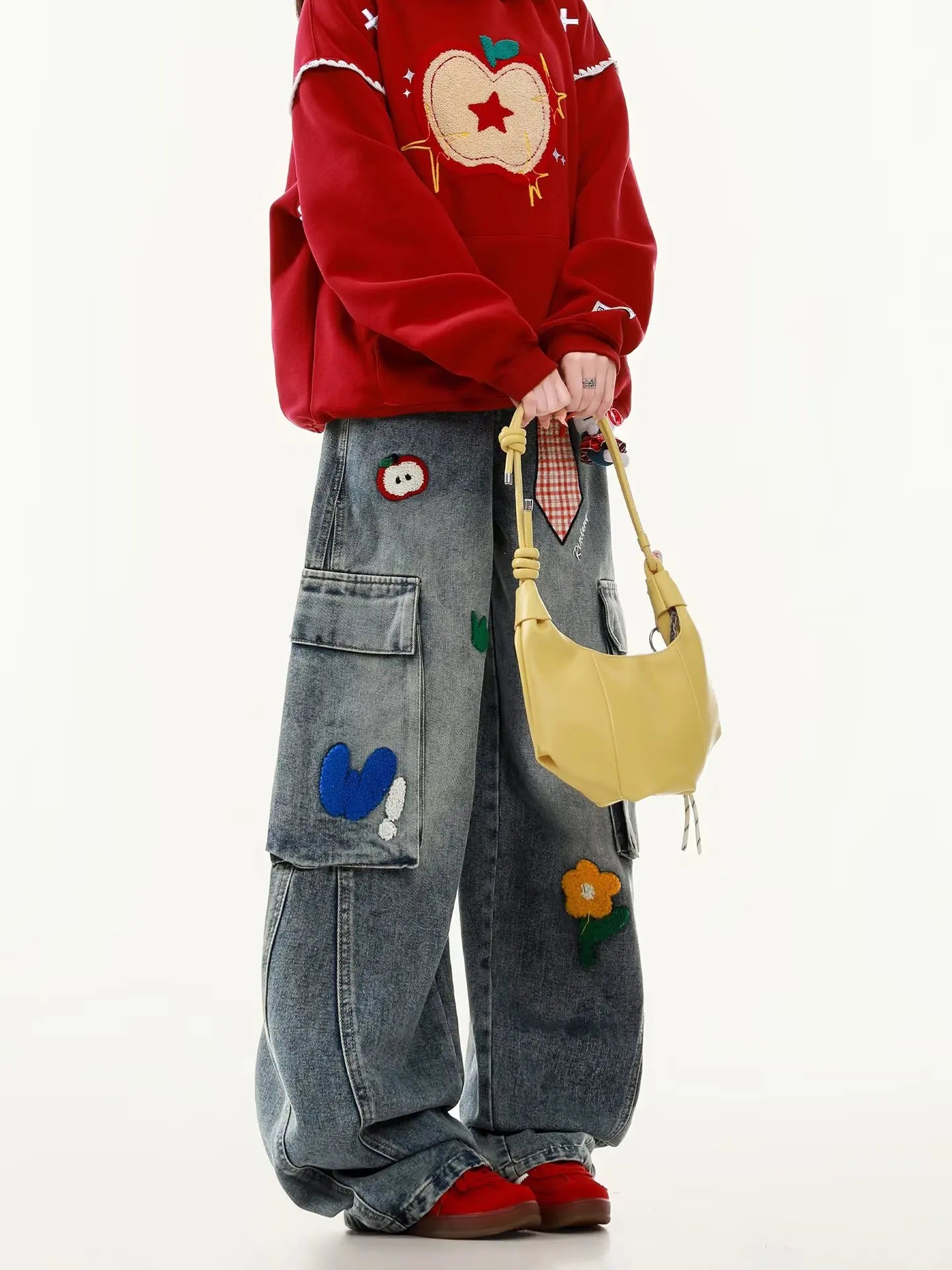 Women’s Embroidered High-Waist Loose Jeans