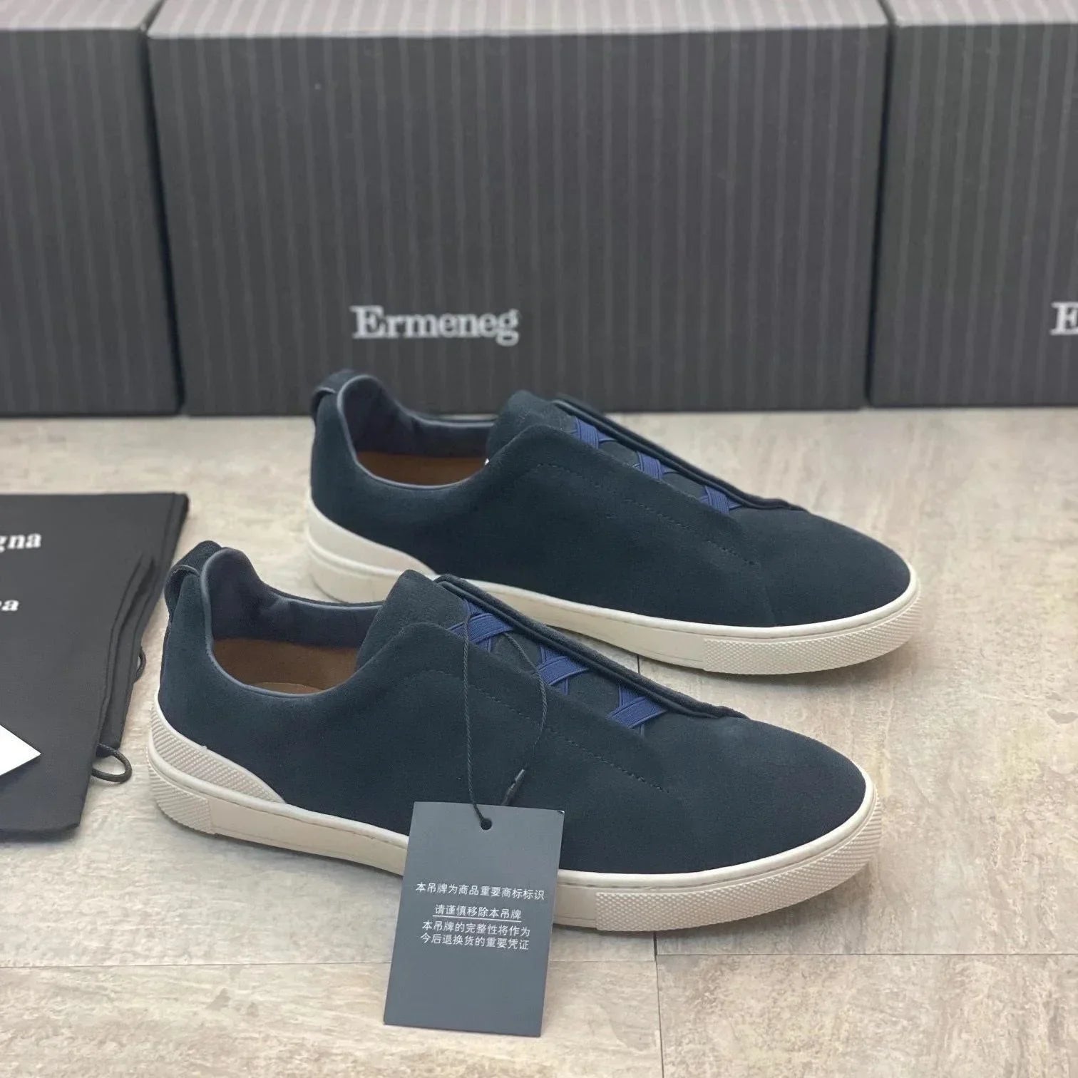 Men’s Leather Sneakers