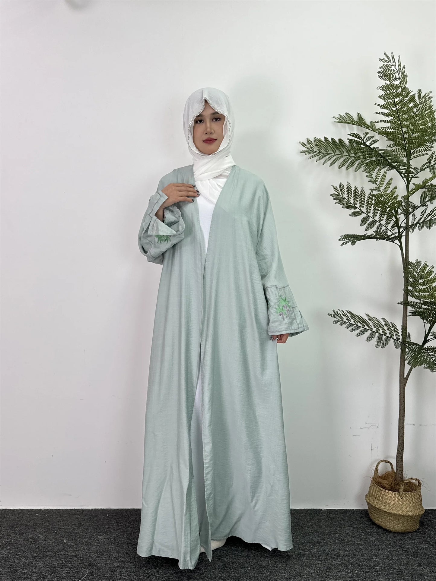 Muslim Embroidered Open Abaya Long Sleeve Cardigan Kaftan for Women