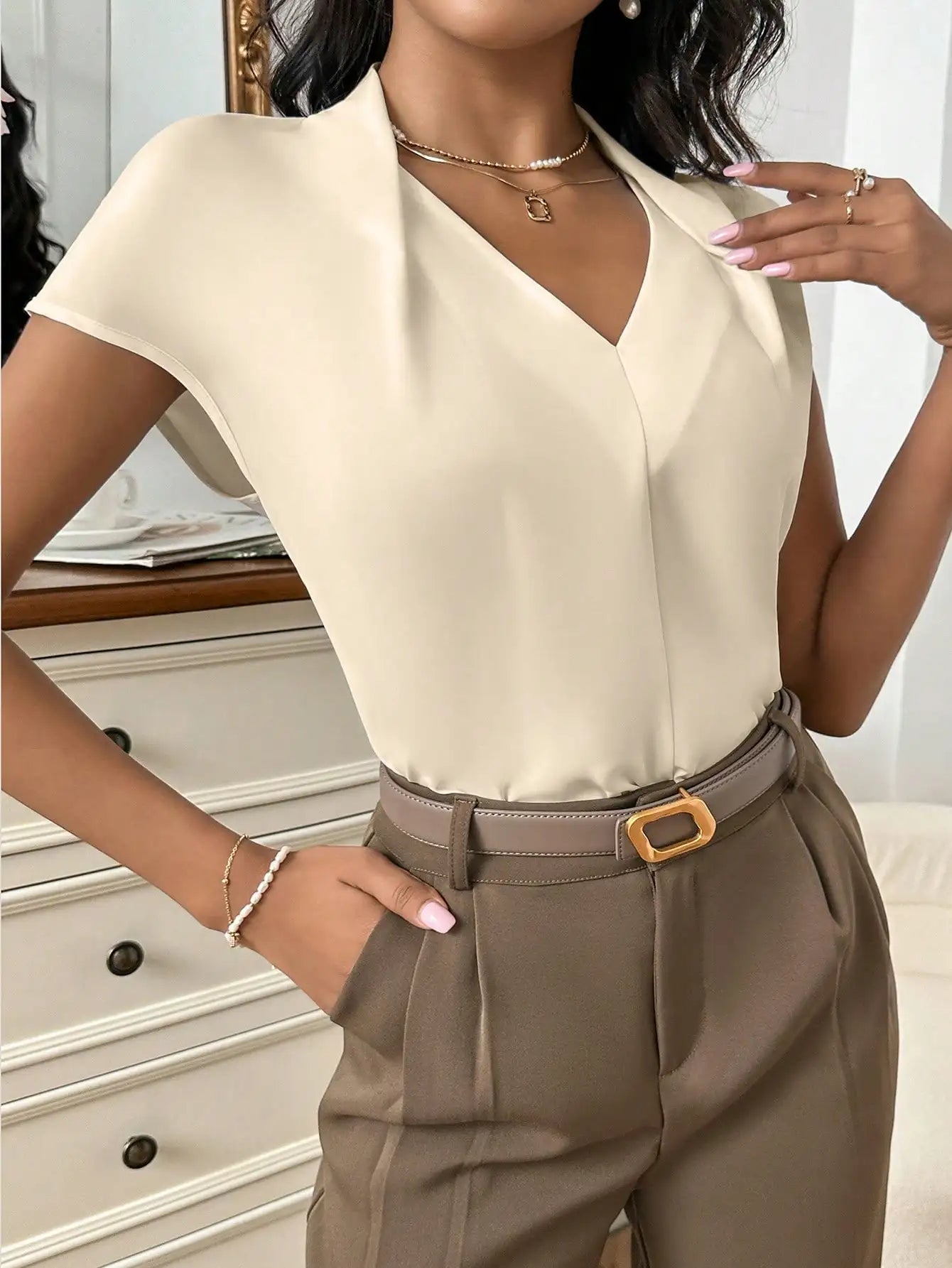 Women's V Neck Batwing Sleeve Blouse