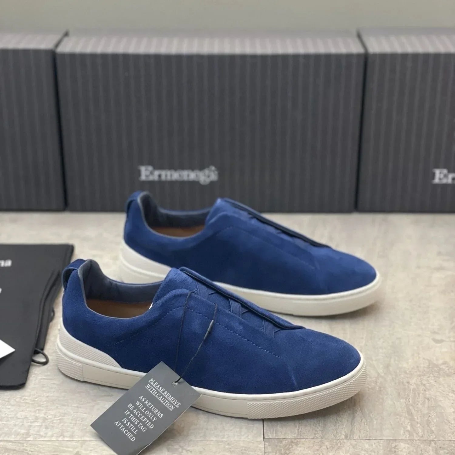 Men’s Leather Sneakers