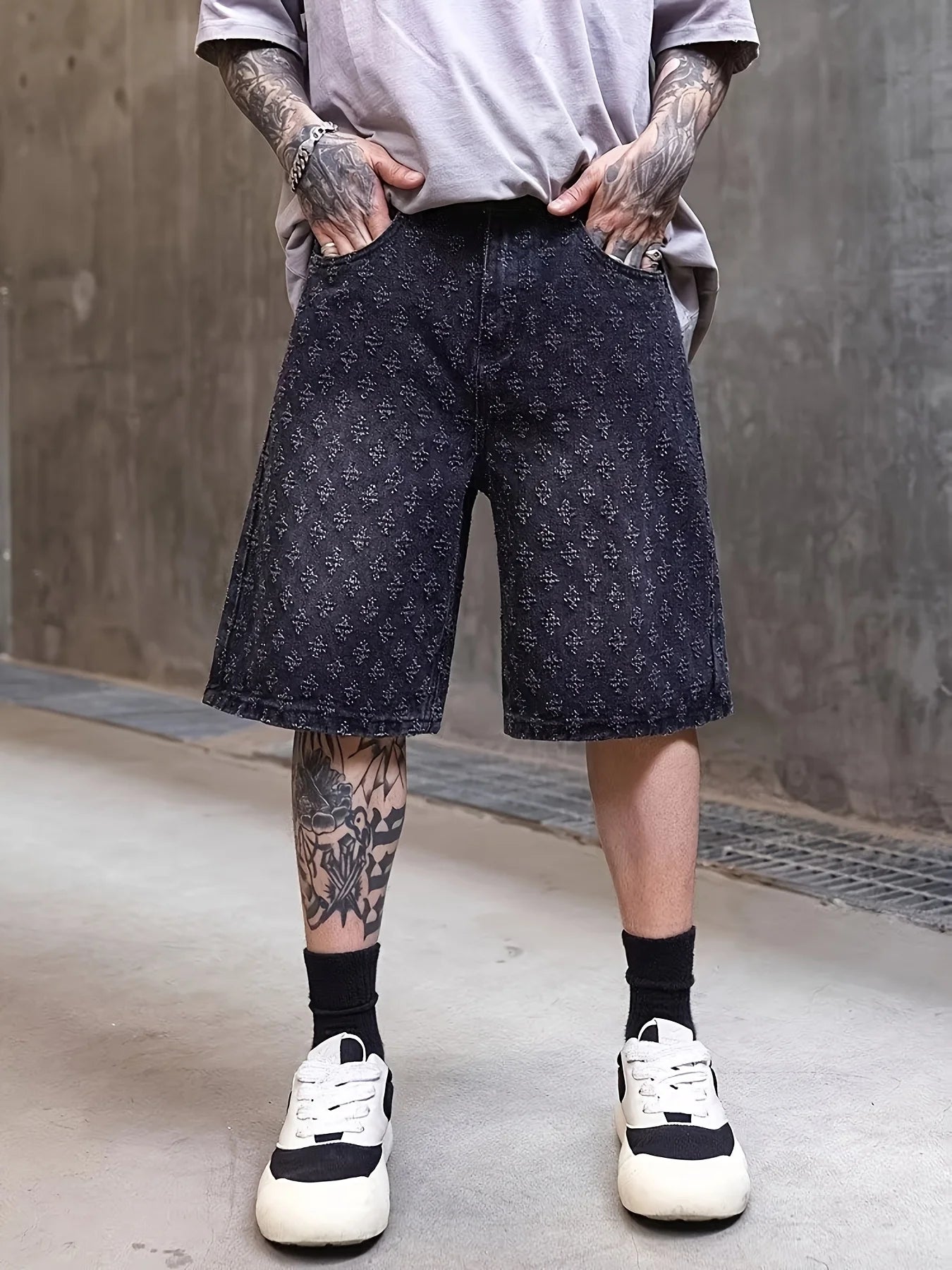 Men’s Ripped Denim Shorts