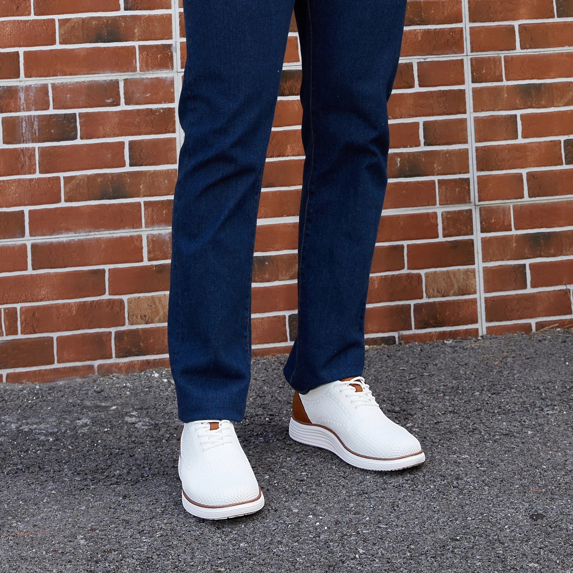 Men’s Casual Sneakers