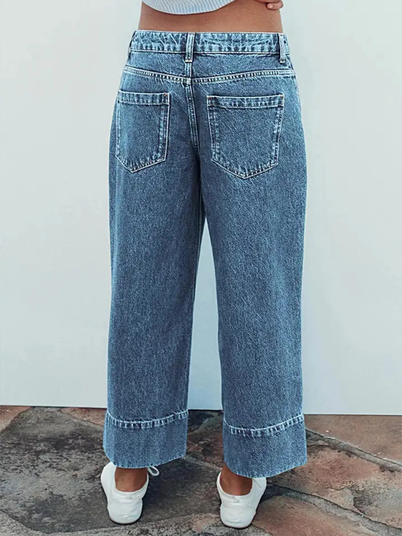 Wide-Leg Jeans