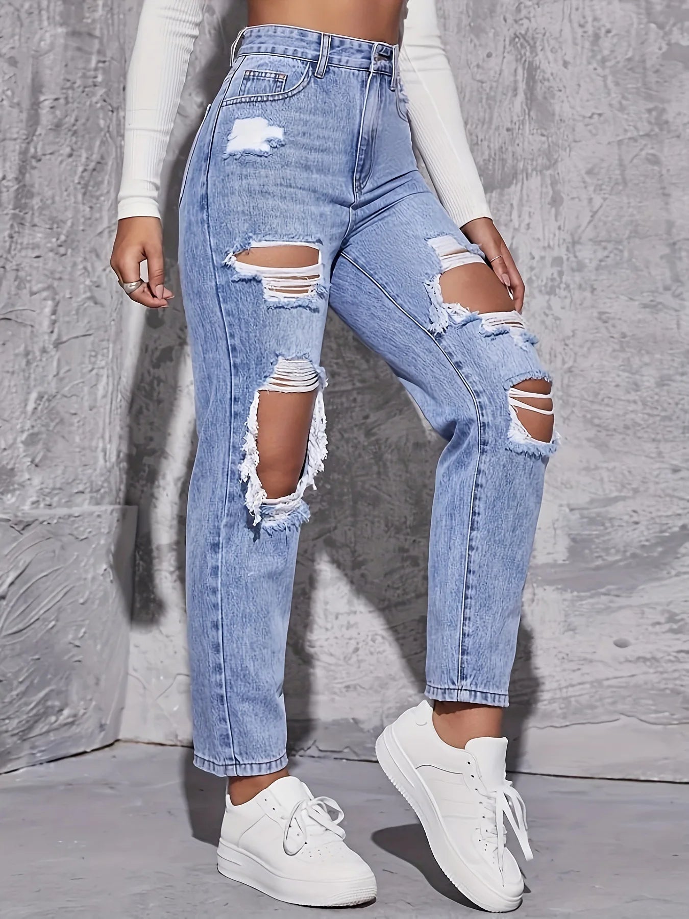 Women's Straight Jeans